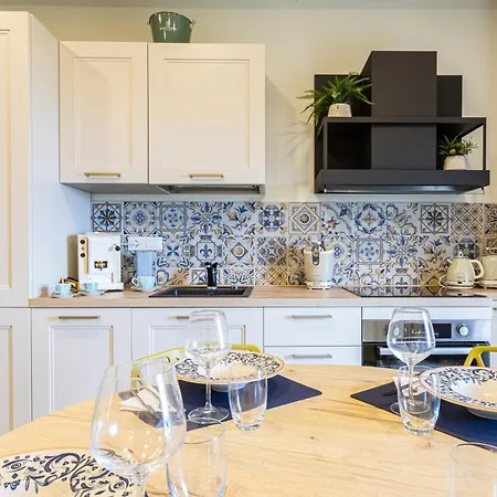 Apartment Domus Mea *